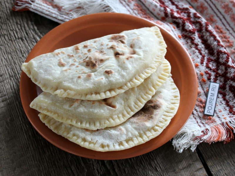 чебуреки с мясом