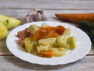 Овощное рагу с кабачками и картошкой