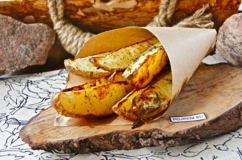 Картофель по деревенски в мультиварке рецепт с фото пошагово