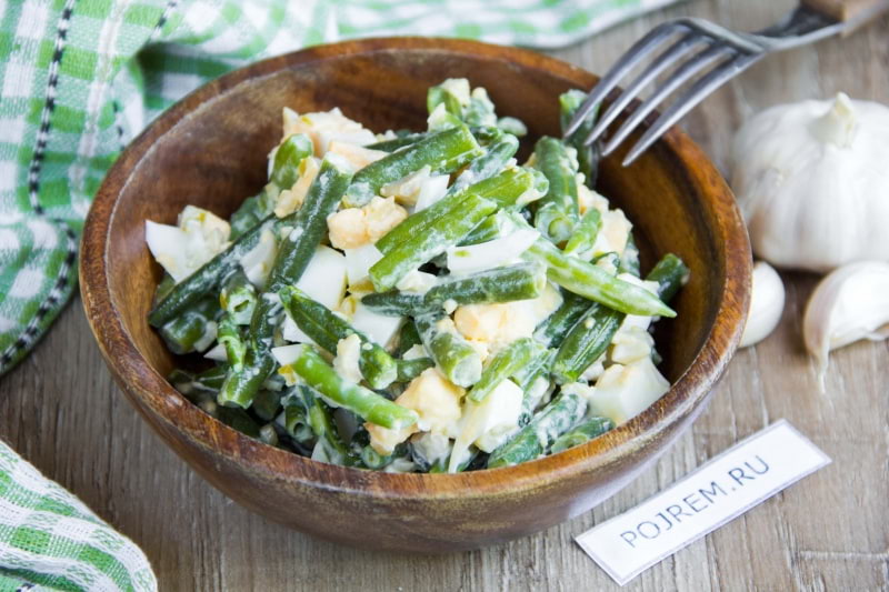 Салат из зеленой фасоли с яйцом простой рецепт